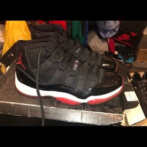 Air Jordan 11 XI Bred OG  sz 9 2012 100% authentic